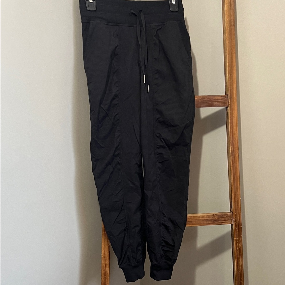 Lululemon Dance Joggers in Black